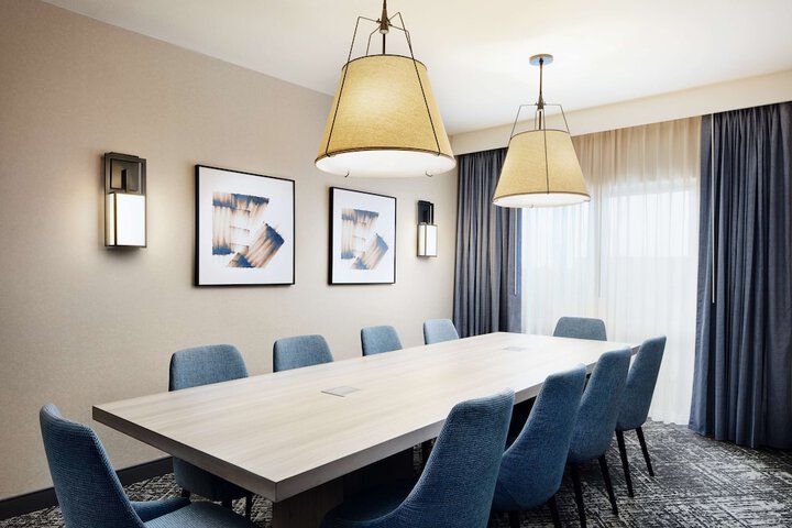 Room 40 of 65