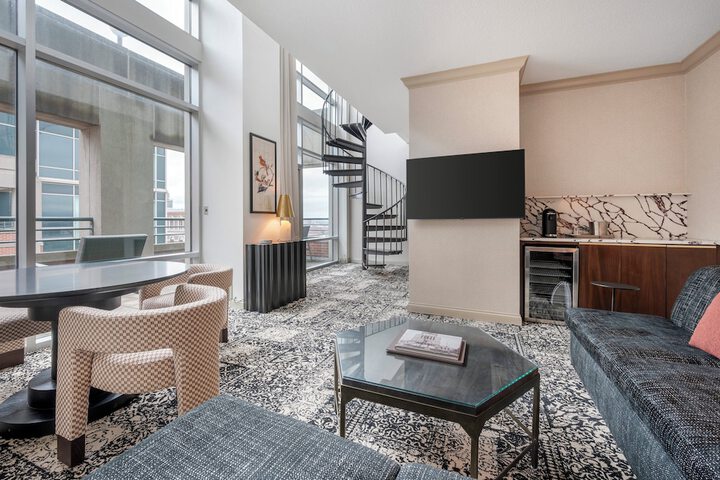 Omni Severin Hotel