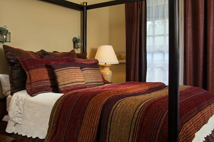 Room 2 of 42