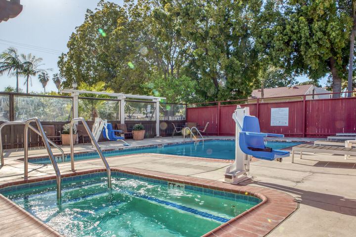 Pool 11 of 82