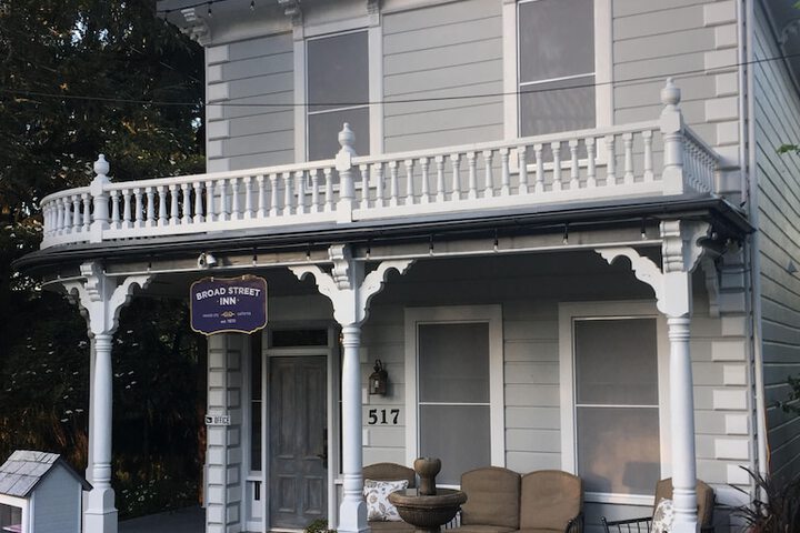 Broad Street Inn