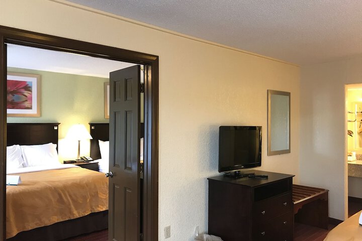 Room 19 of 52