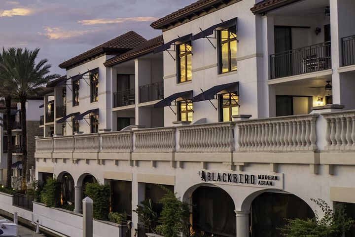 Naples Bay Resort & Marina