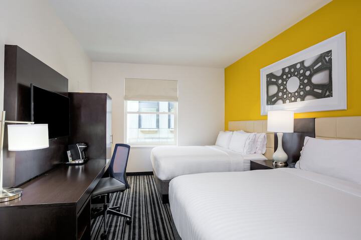 Room 16 of 23