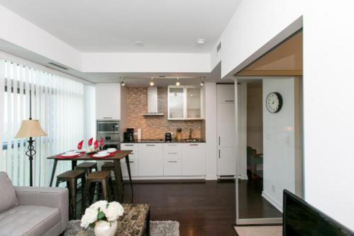Royal Stays Furnished Apartments Entertainement District