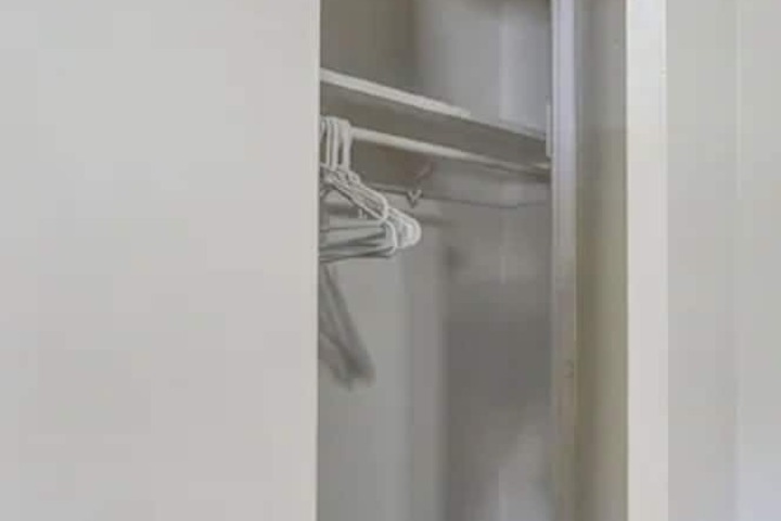 Room 45 of 72