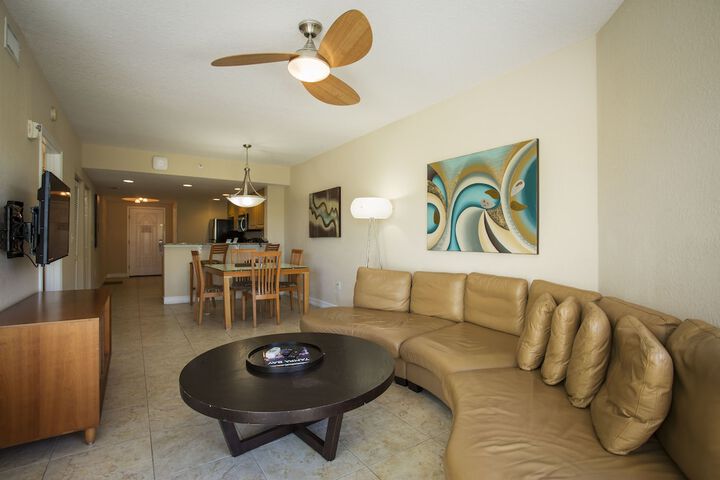 Crystal Palms Beach Resort