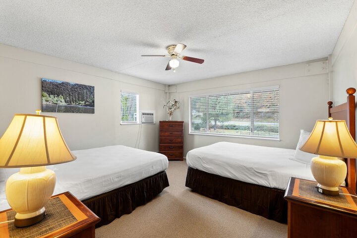 Room 53 of 118
