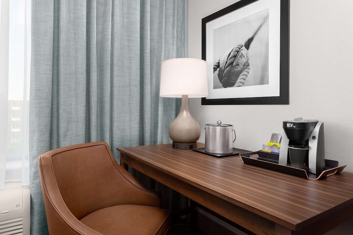 Room 22 of 44