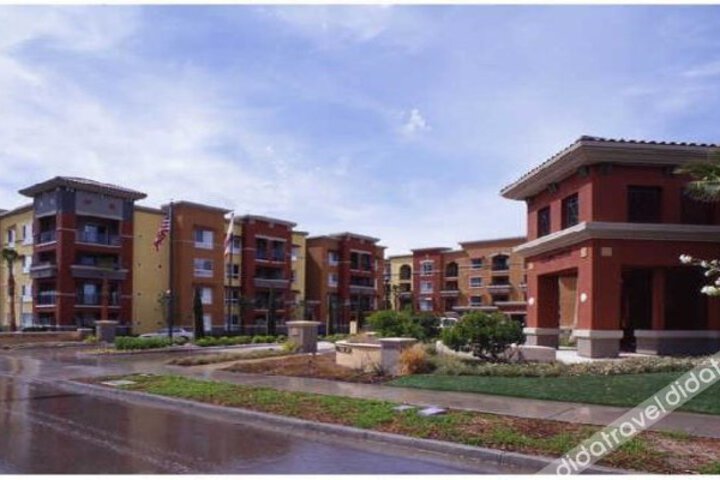 Oakwood at Dublin Waterfront