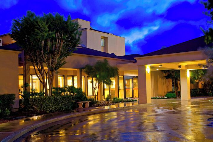 Hotel 2 of 21