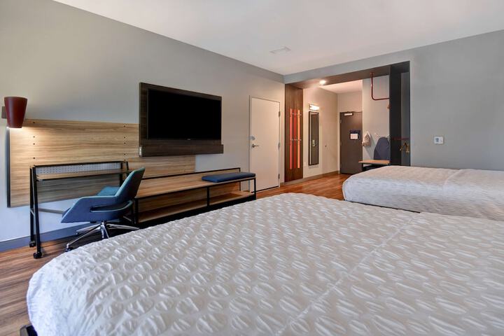 Room 34 of 45