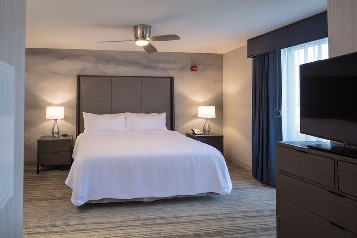 Room 15 of 35