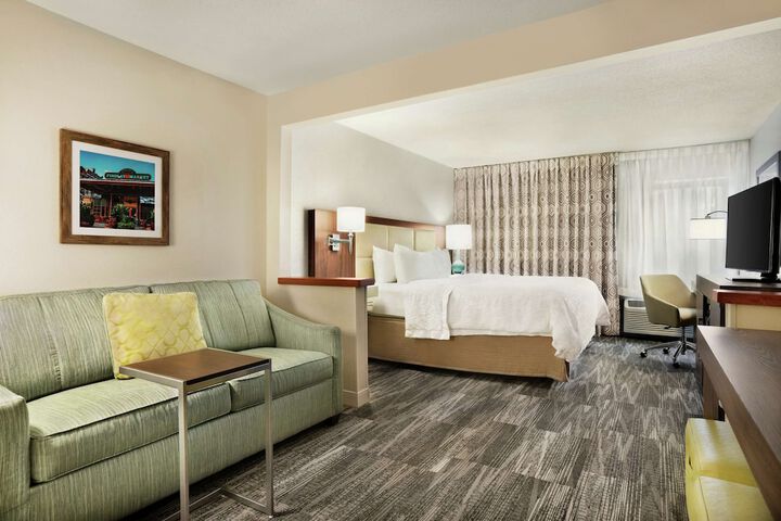 Room 21 of 26