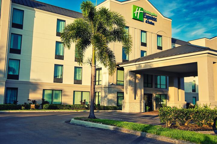 Hotel 6 of 89