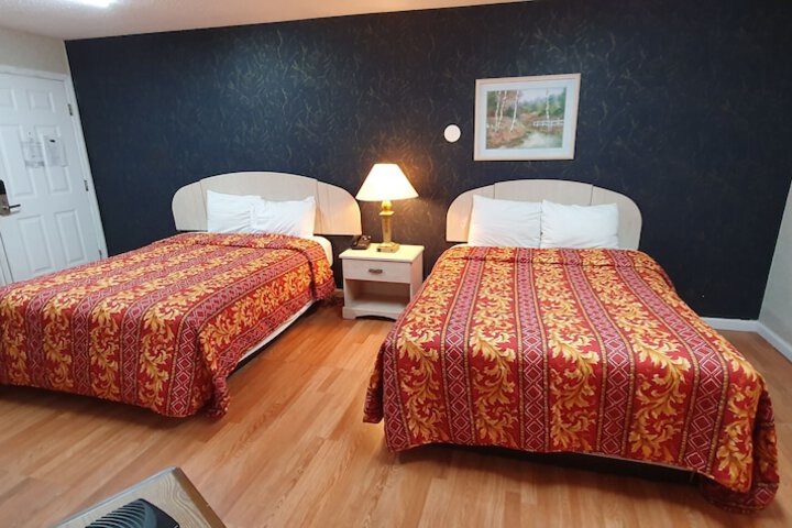 Room 25 of 35