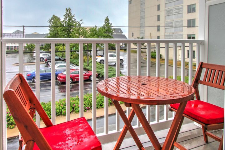 Atlantic Ocean Suites