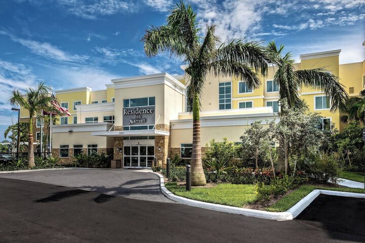 Hotel 2 of 30