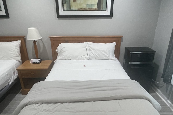Room 31 of 38