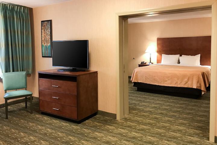 Room 31 of 54