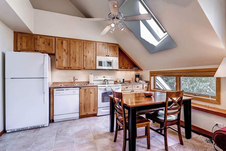 Evergreen Condominiums by Vail Resorts