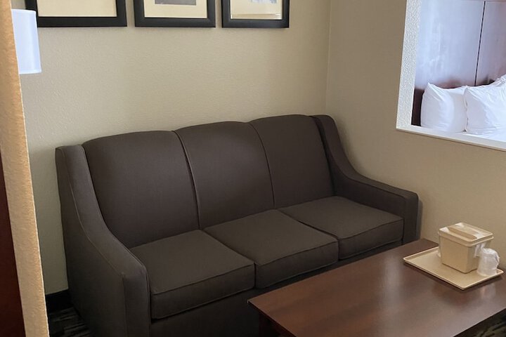 Room 15 of 52
