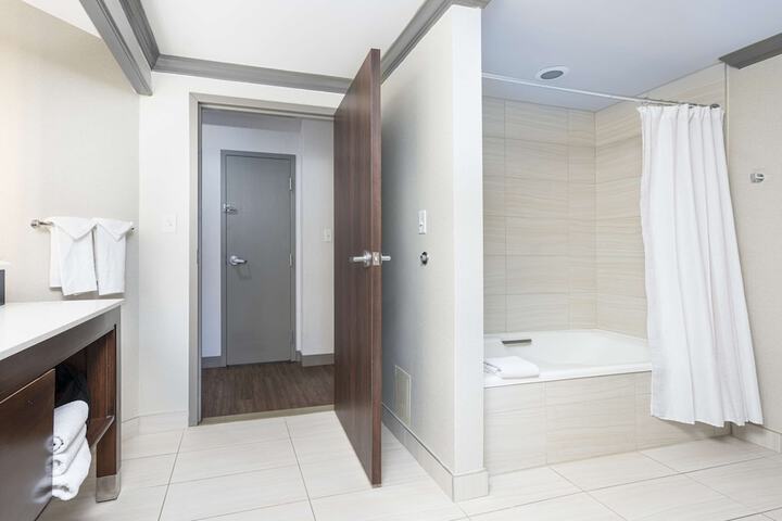 Room 29 of 59