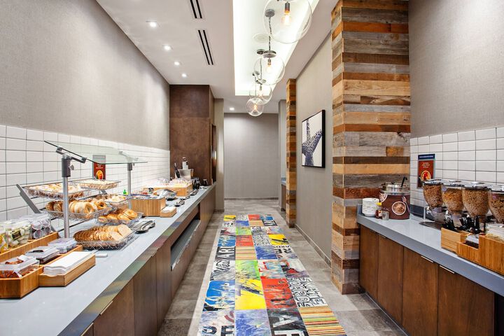 SpringHill Suites by Marriott Escondido Downtown