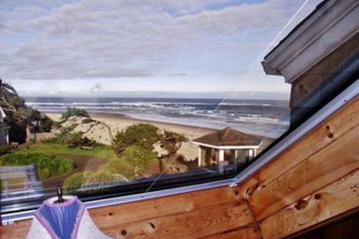 Cliff House - Waldport