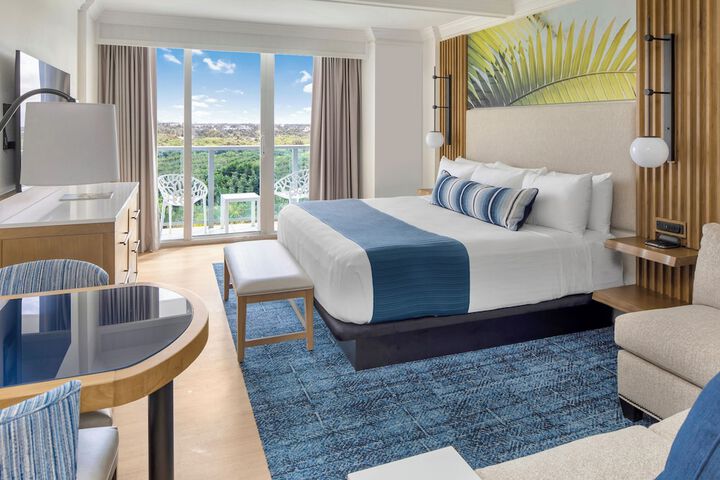 Room 50 of 118