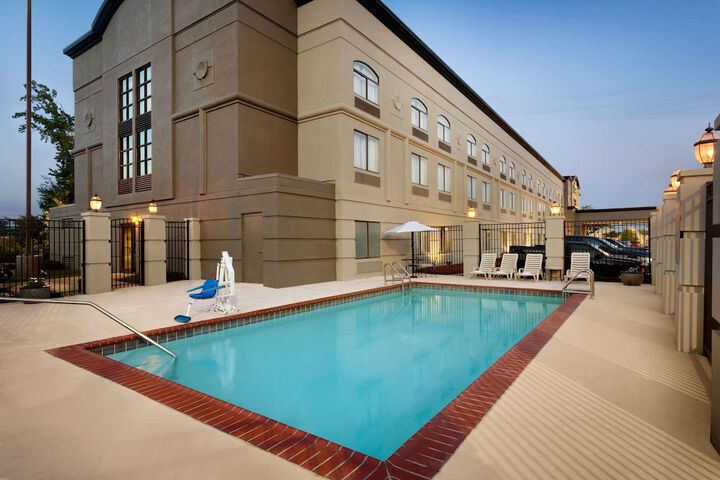 Pool 3 of 14