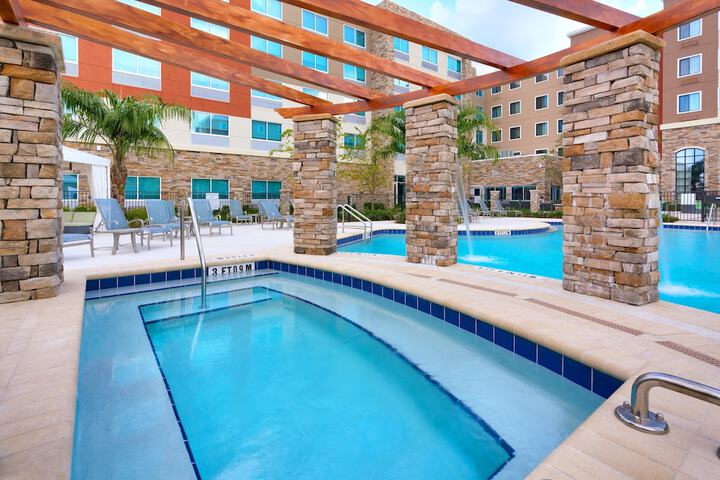 Pool 6 of 56