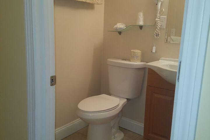 Room 25 of 70