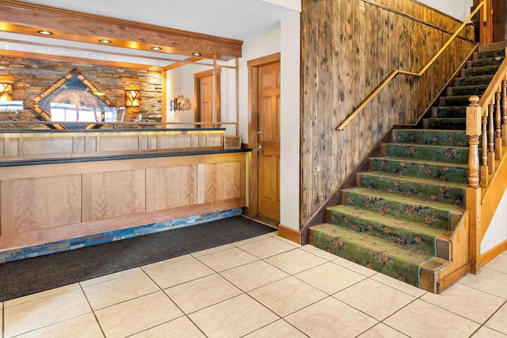 Best Western Adirondack Inn