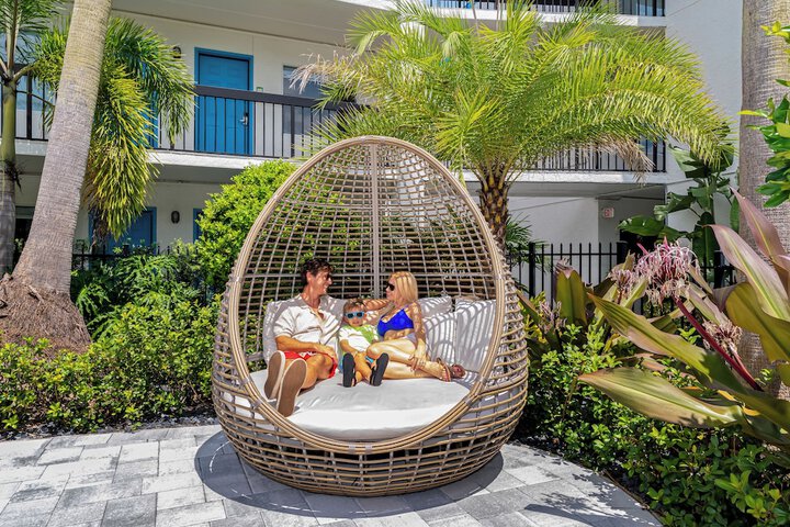 OASIS BAY SUITES Tampa, Busch Gardens, USF