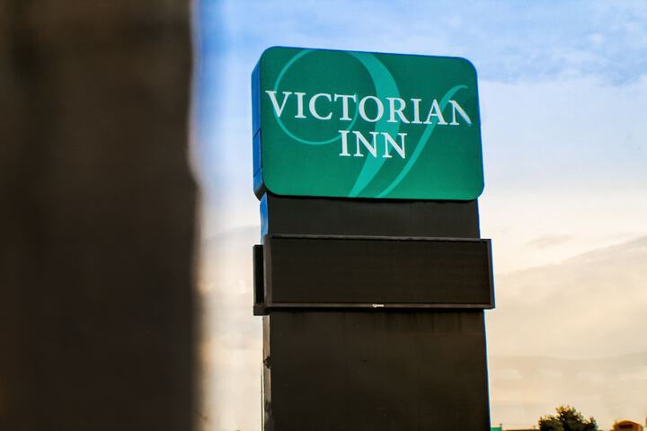 Hotel 2 of 72
