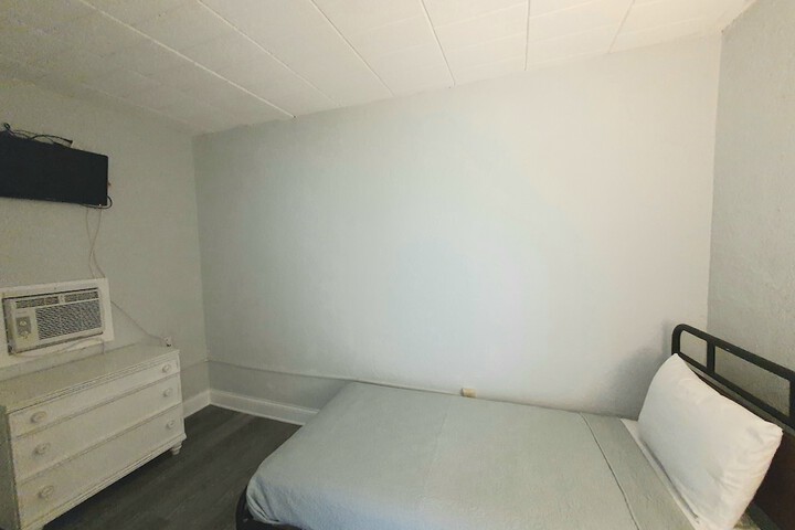 Room 41 of 56