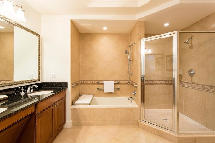 Room 14 of 20