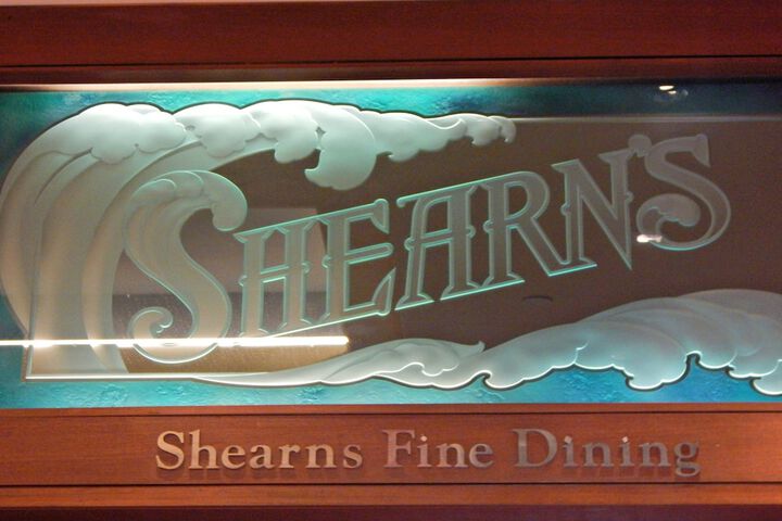 Dining 48 of 88