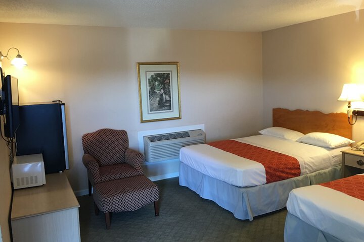 Room 35 of 40