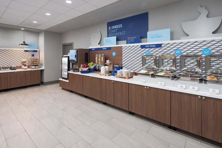 Holiday Inn Express Miami Airport Blue Lagoon Area by IHG