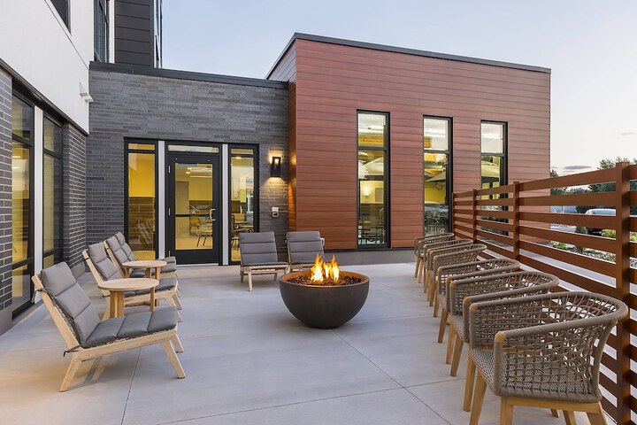 Fairfield Inn & Suites by Marriott Minneapolis North / Blaine