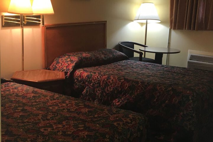 Room 22 of 31