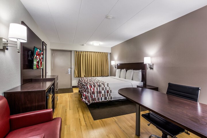 Room 11 of 26