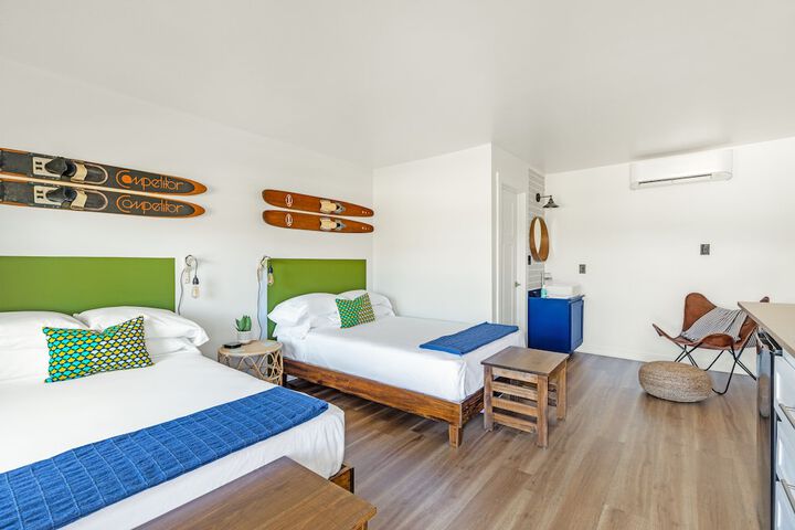 Room 10 of 21