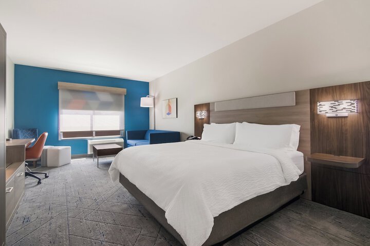 Holiday Inn Express & Suites Springdale Fayetteville Area by IHG