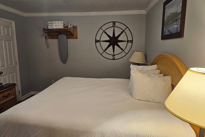 Room 40 of 79