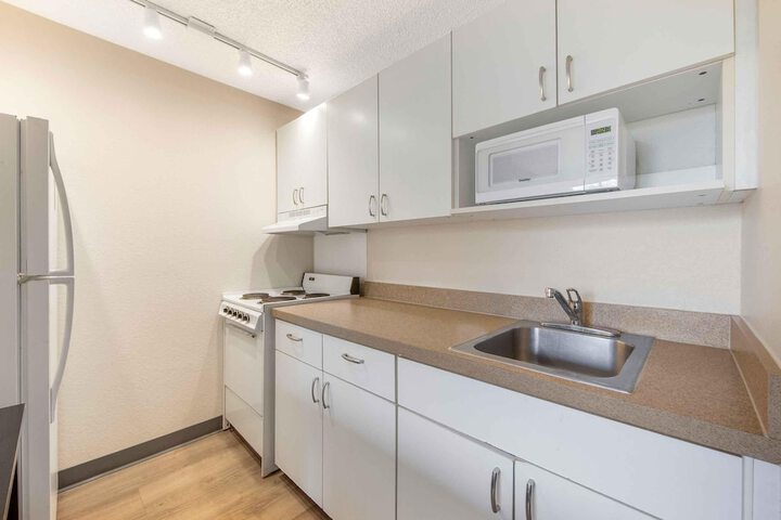 Extended Stay America Suites Ft. Lauderdale Cyp Crk NW 6th Wy