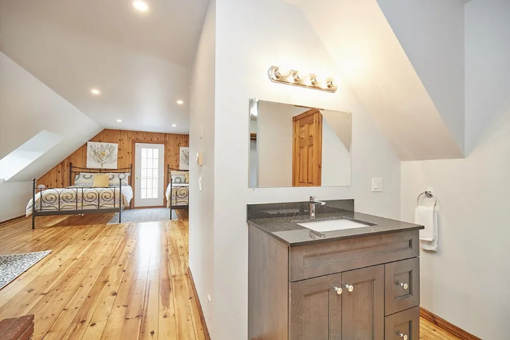 Grand Niagara Estate Lodge