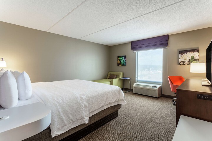 Hampton Inn & Suites Chicago-Libertyville